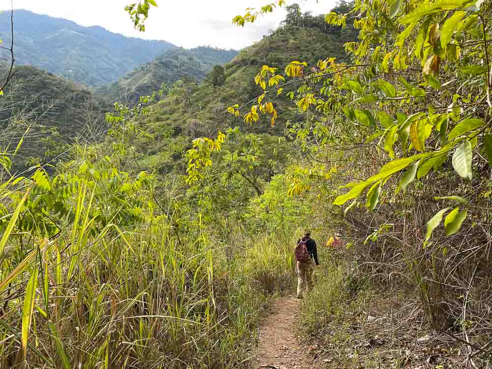 1. CERROS ORIENTALES - BUCARAMANGA - SANDANDER - CASCADA -CAMINATA - CAÑONISMO - TONA - EMBALSE 1 (1)