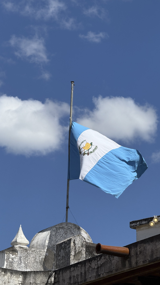 2.TIKAL - GUATEMALA - ANTIGUA - SEMUC - LANQUIN - ATITLAN - POZAS - BELICE - PLAYA - MAR (11)