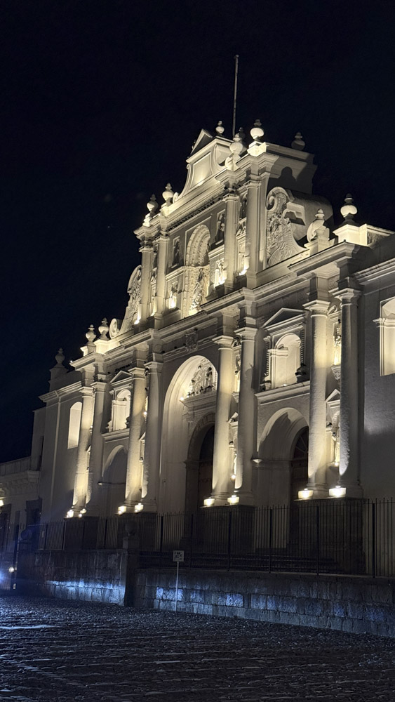 2.TIKAL - GUATEMALA - ANTIGUA - SEMUC - LANQUIN - ATITLAN - POZAS - BELICE - PLAYA - MAR (12)