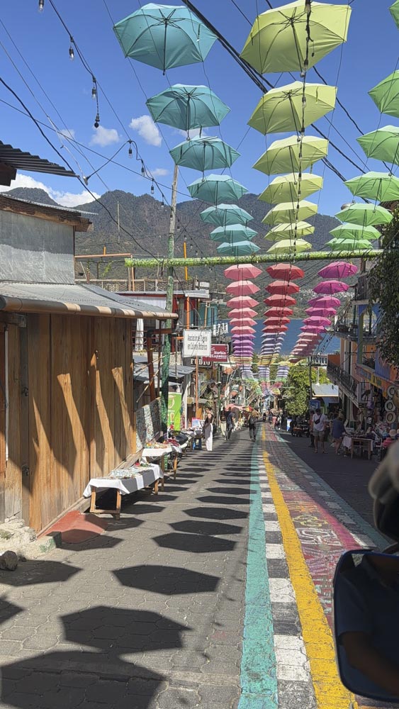 2.TIKAL - GUATEMALA - ANTIGUA - SEMUC - LANQUIN - ATITLAN - POZAS - BELICE - PLAYA - MAR (19)